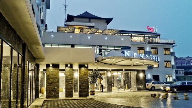 Exterior - Zhangjiagang Newstay Vogue Hotel (Suzhou)