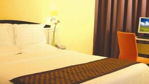 Room - Holiday Sun Hotel (Chengdu)