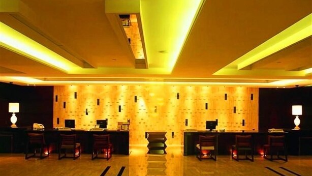 Lobby - Berlin Holiday Hotel - Dongguan (Dongguan)
