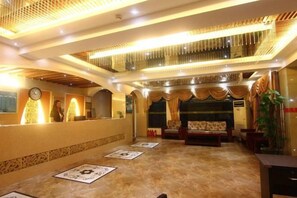 المنشأة من الداخل