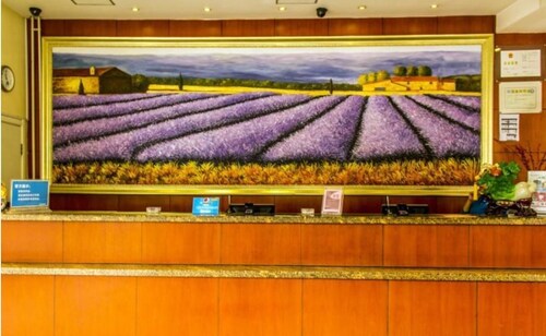 Weifang Hanting Express - Dongfeng East Street