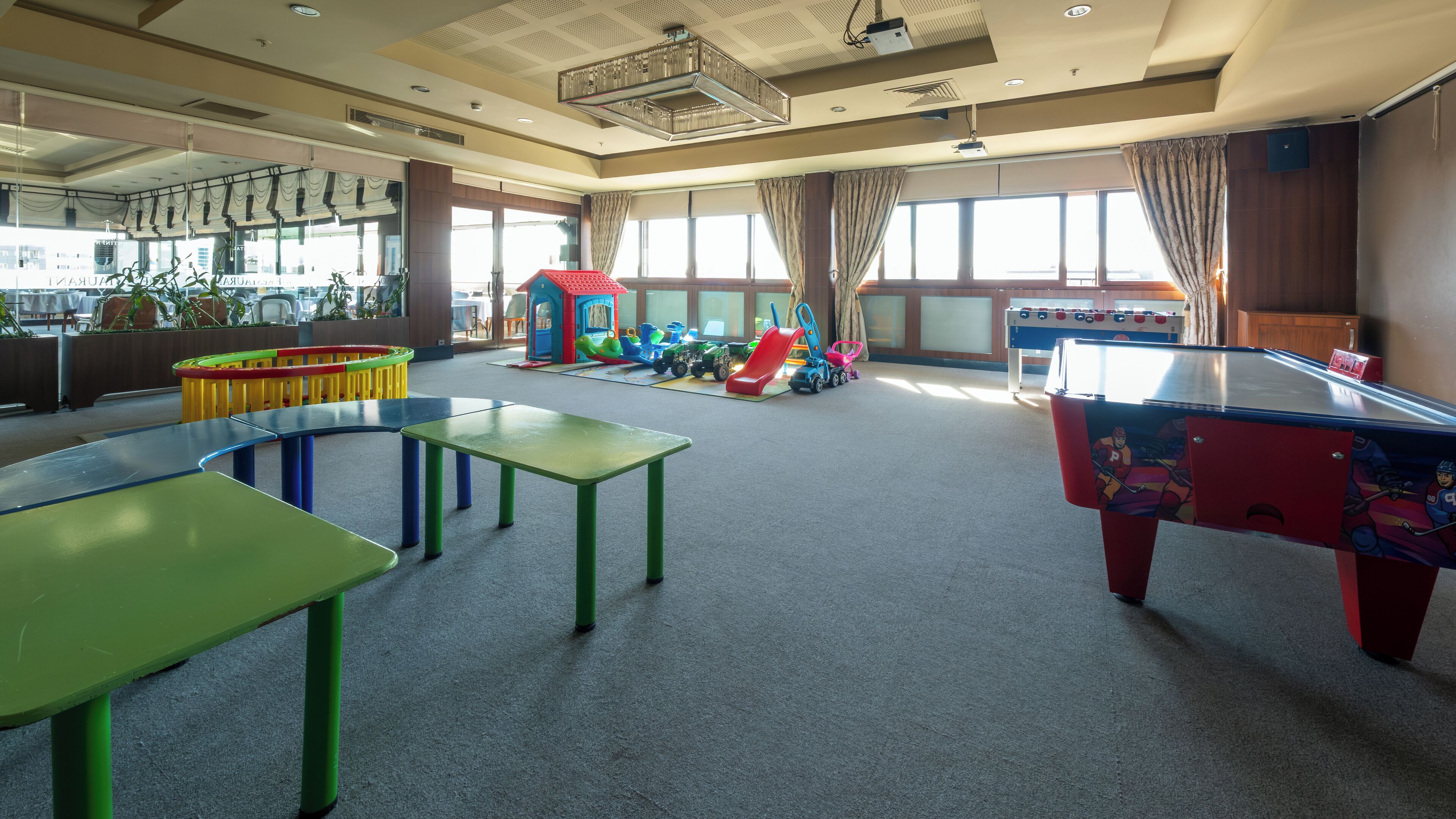 children’s play area – indoor