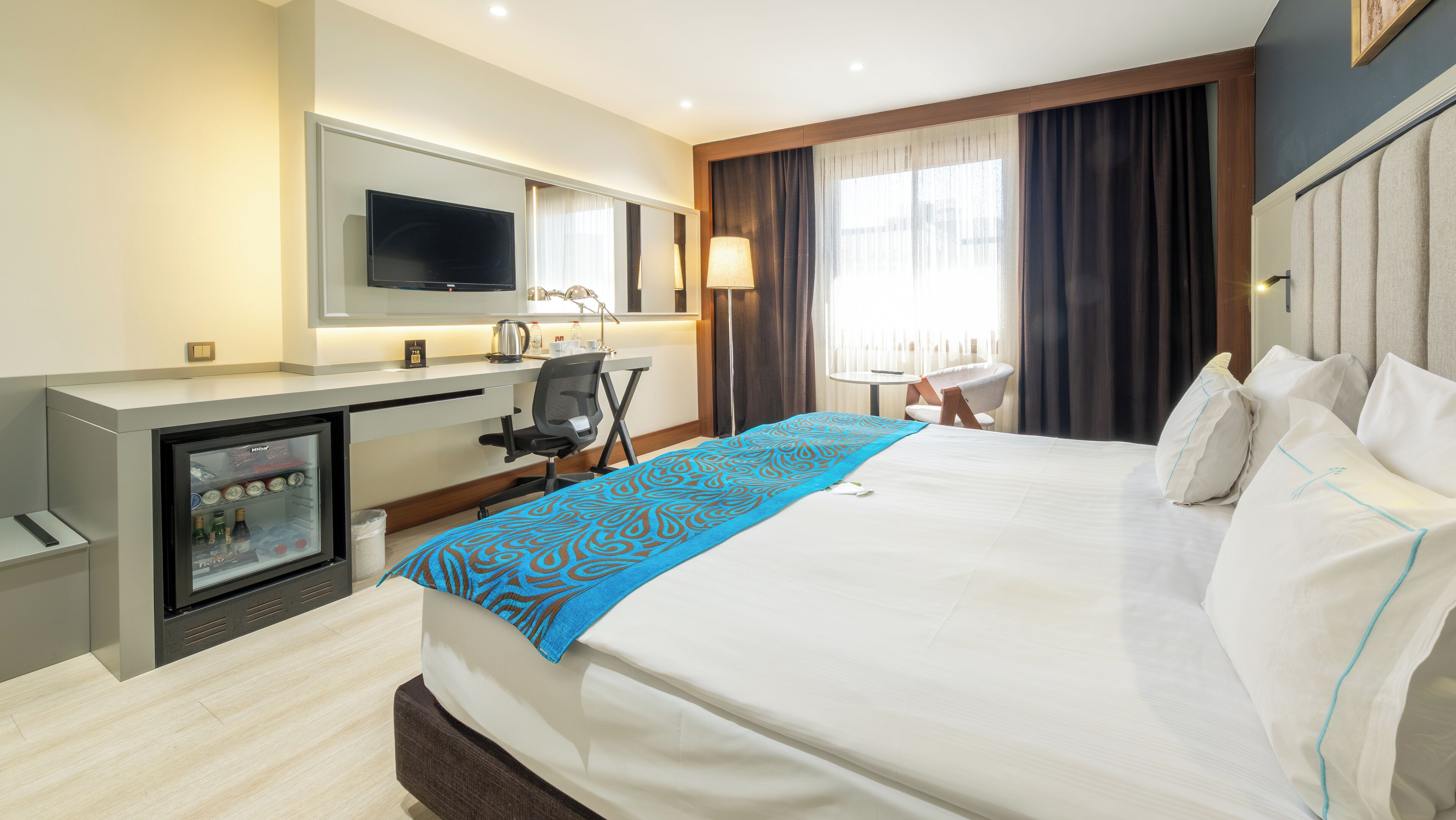 Standard French Room | มินิบาร์, ตู้นิรภัยในห้องพัก, ห้องพักตกแต่งอย่างมีเอกลักษณ์