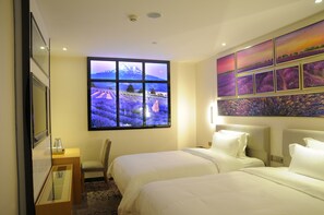 エクスクルーシブ ツインルーム | 高級寝具、セーフティボックス (室内)、デスク、遮光カーテン