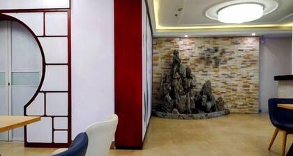 Hanting Hotel (Shanghai Lujiazui Zhangyang Road)