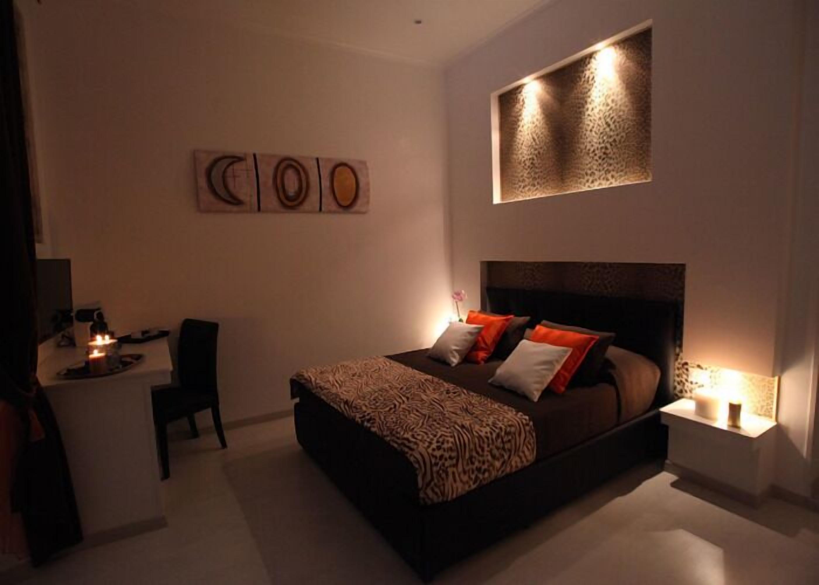 Superior Double Room, Ensuite | 1 bedroom, in-room safe, desk, soundproofing