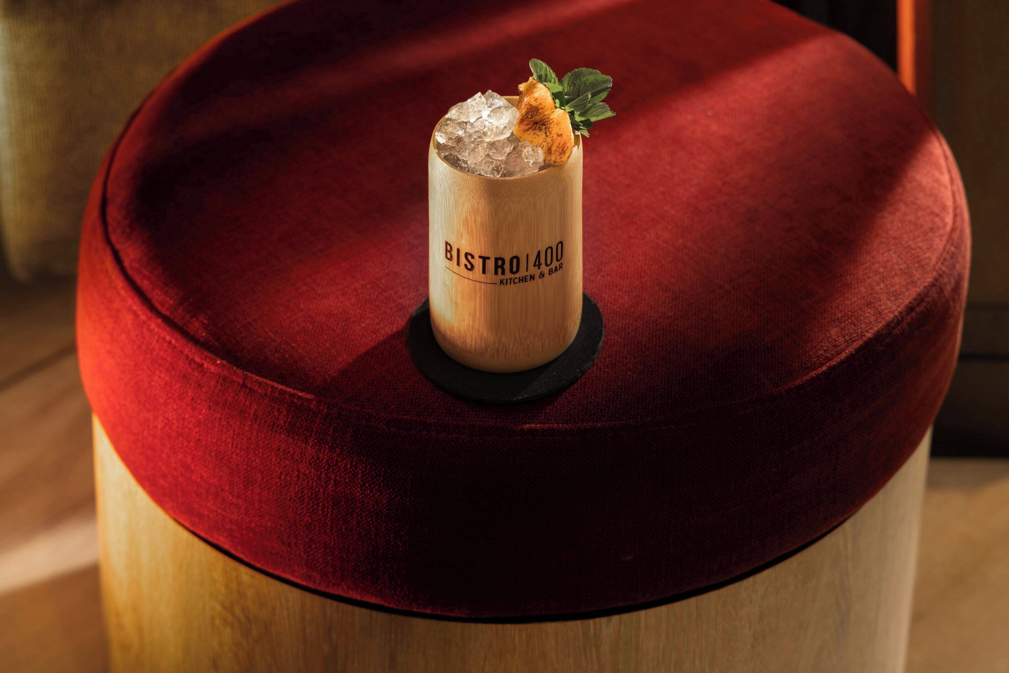 breakfast, lunch, dinner served; international cuisine