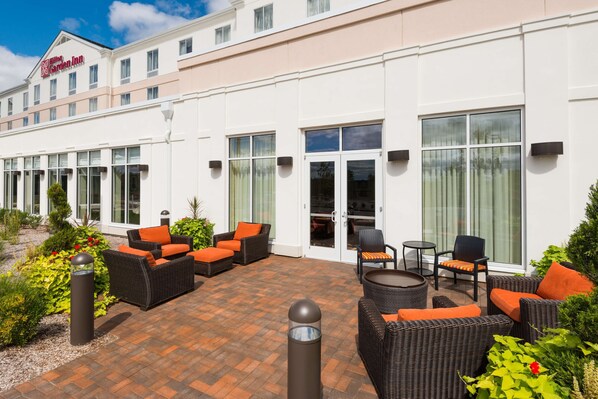 Terrace/patio - Hilton Garden Inn Wayne (Wayne)