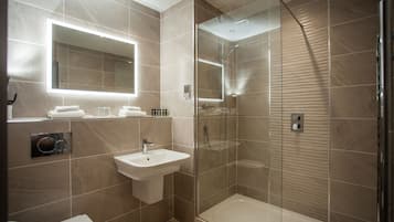 Chambre Exécutive, rez-de-chaussée | Salle de bain