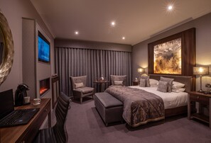 Executive Room, Ground Floor | In-room safe, iron/ironing board, free WiFi, bed sheets - The Lodge Hotel (Coleraine)