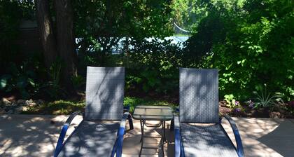 Stratford Suburban Motel