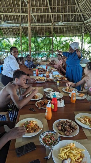 Restaurant - Nightingale Apartments (Mombasa)