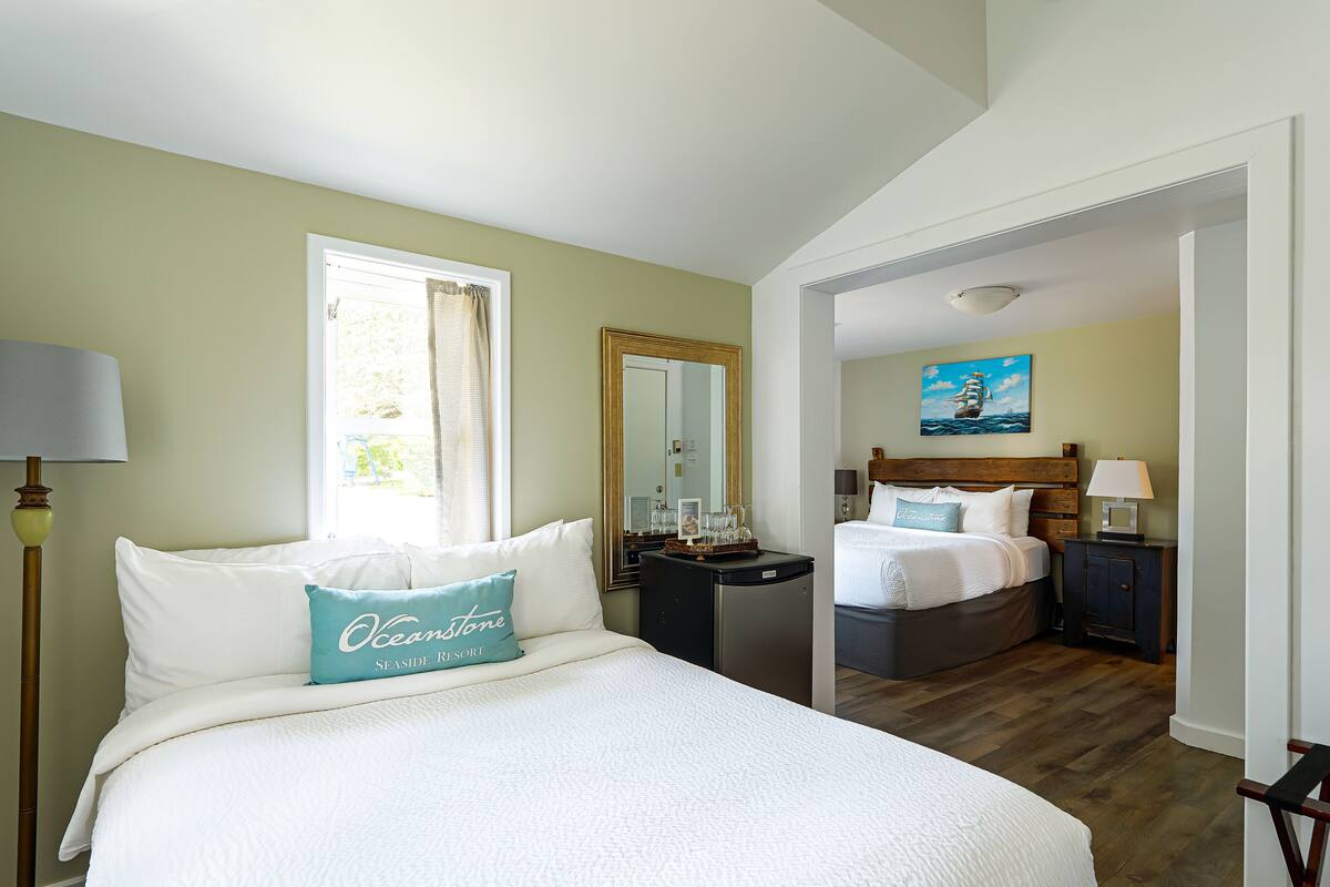 Classic Room, Multiple Beds | Individually decorated, individually furnished, soundproofing