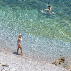Sulla spiaggia, teli da spiaggia