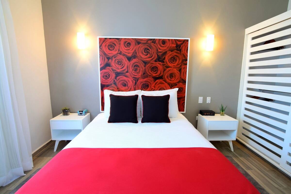 Suite, 1 Bedroom | 1 bedroom, premium bedding, down comforters, in-room safe