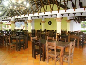 Restaurant - Hotel Campestre Los Chiguiros (Villavicencio)