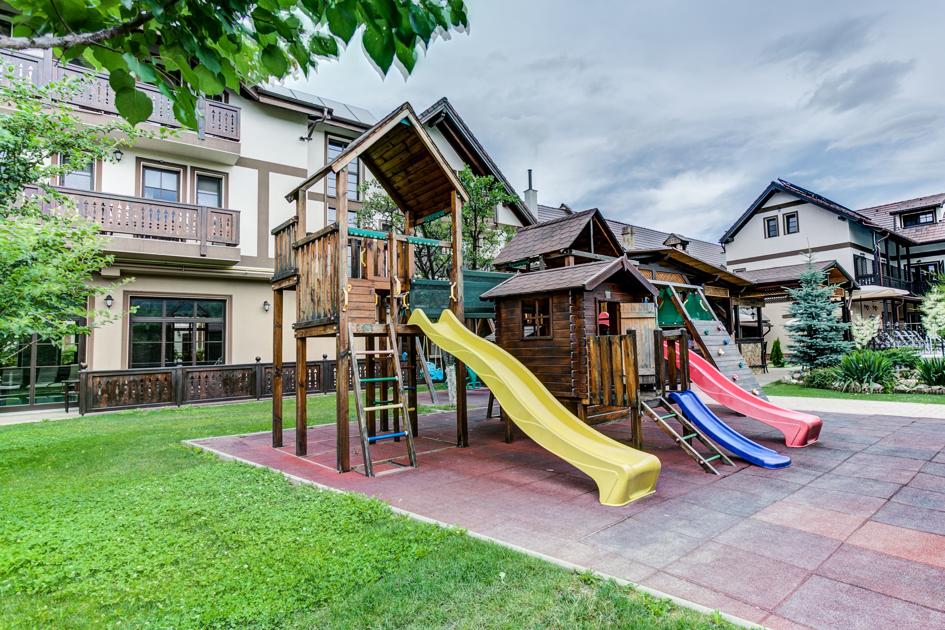 Área de juegos infantiles al aire libre