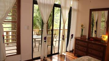 Cangrejal River Lodge | 1 chambre, minibar, Wi-Fi gratuit, draps fournis