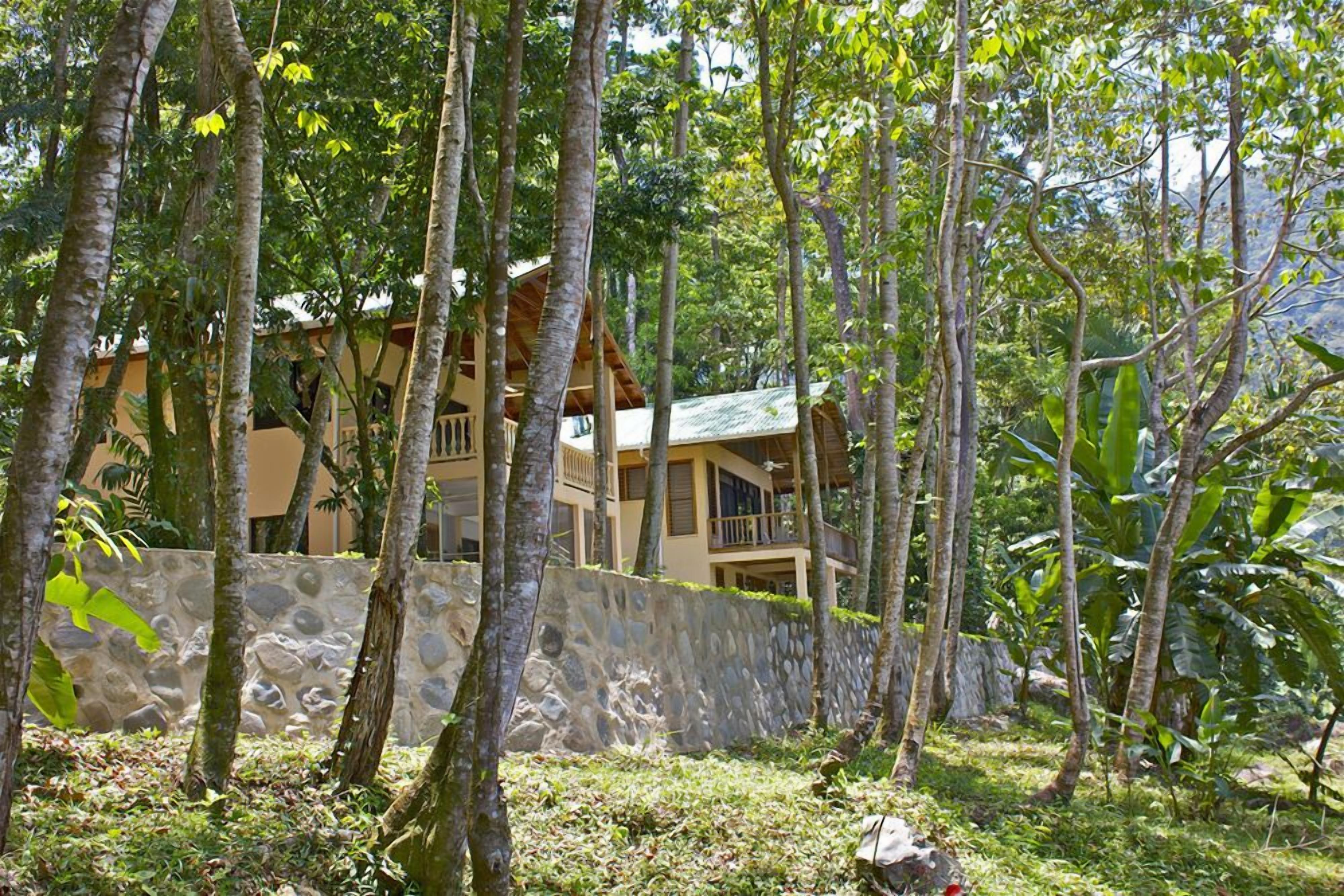 Bahagian luar