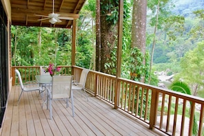 Hiên