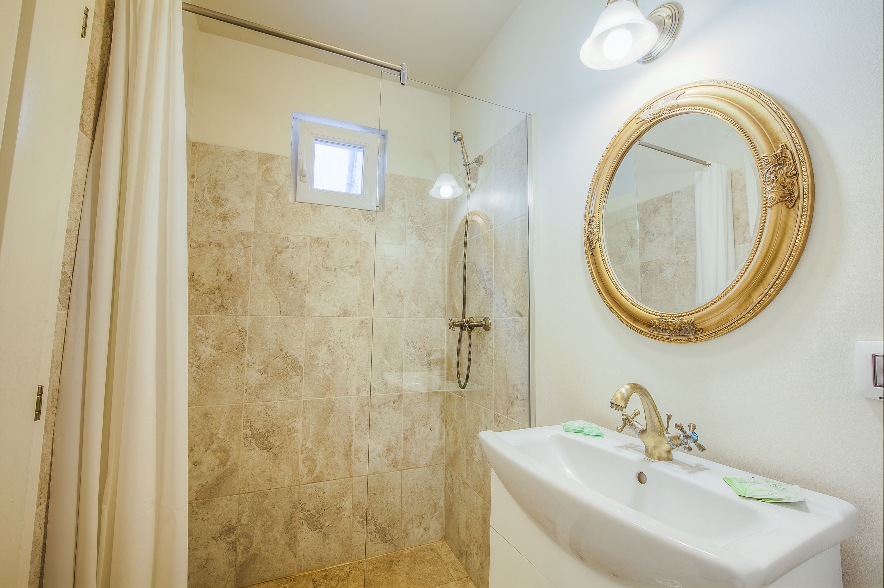 Kamar mandi