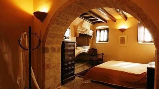Superior Double or Twin Room, Sea View | Living area - Hotel Byzantino (Monemvasia)