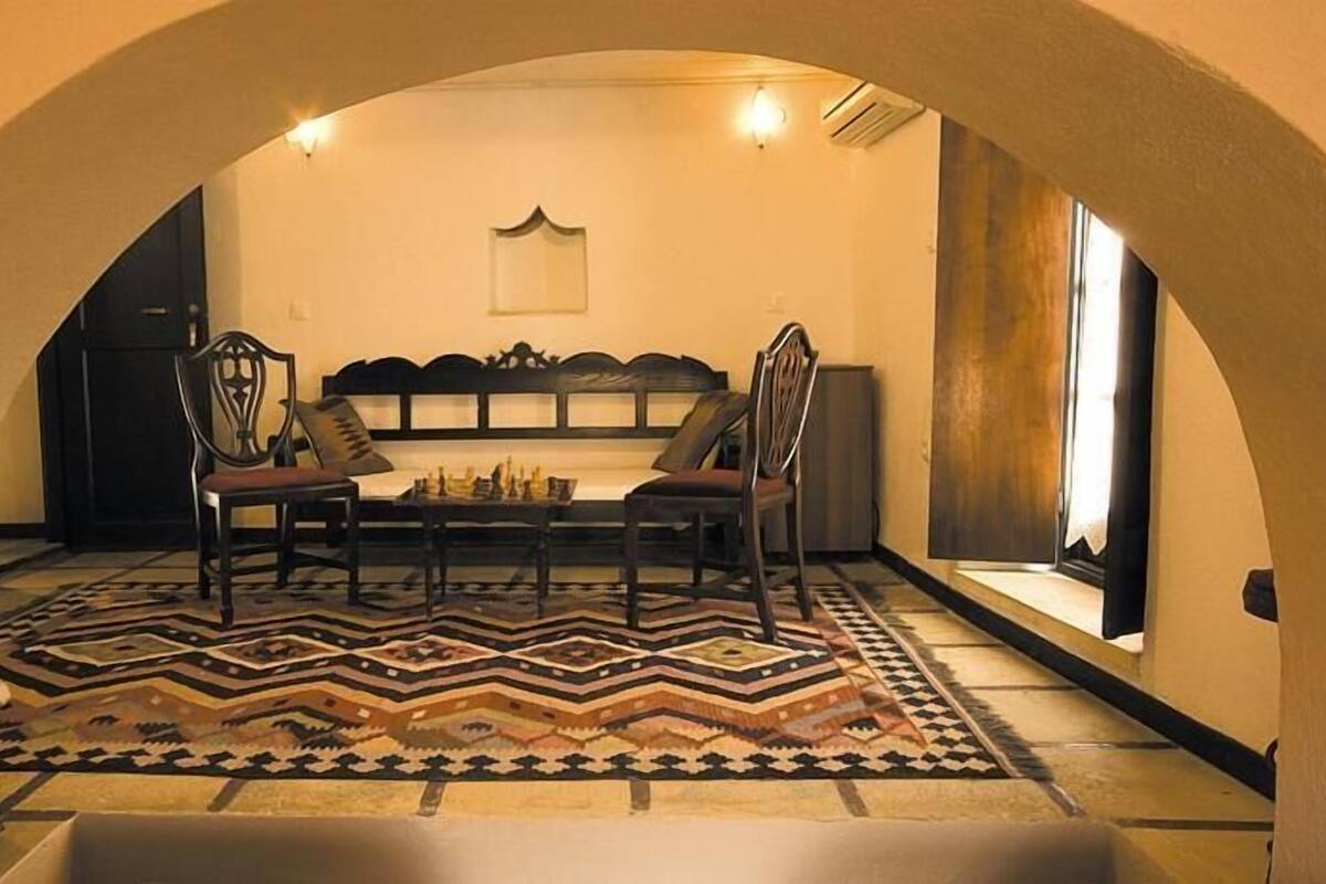 Superior Double or Twin Room, Sea View | In-room safe, iron/ironing board (on request), cribs (free), WiFi (free)