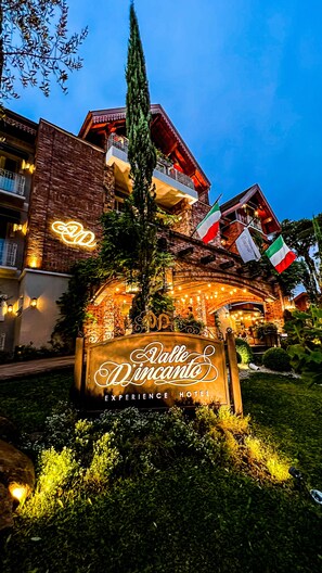 Fachada del alojamiento