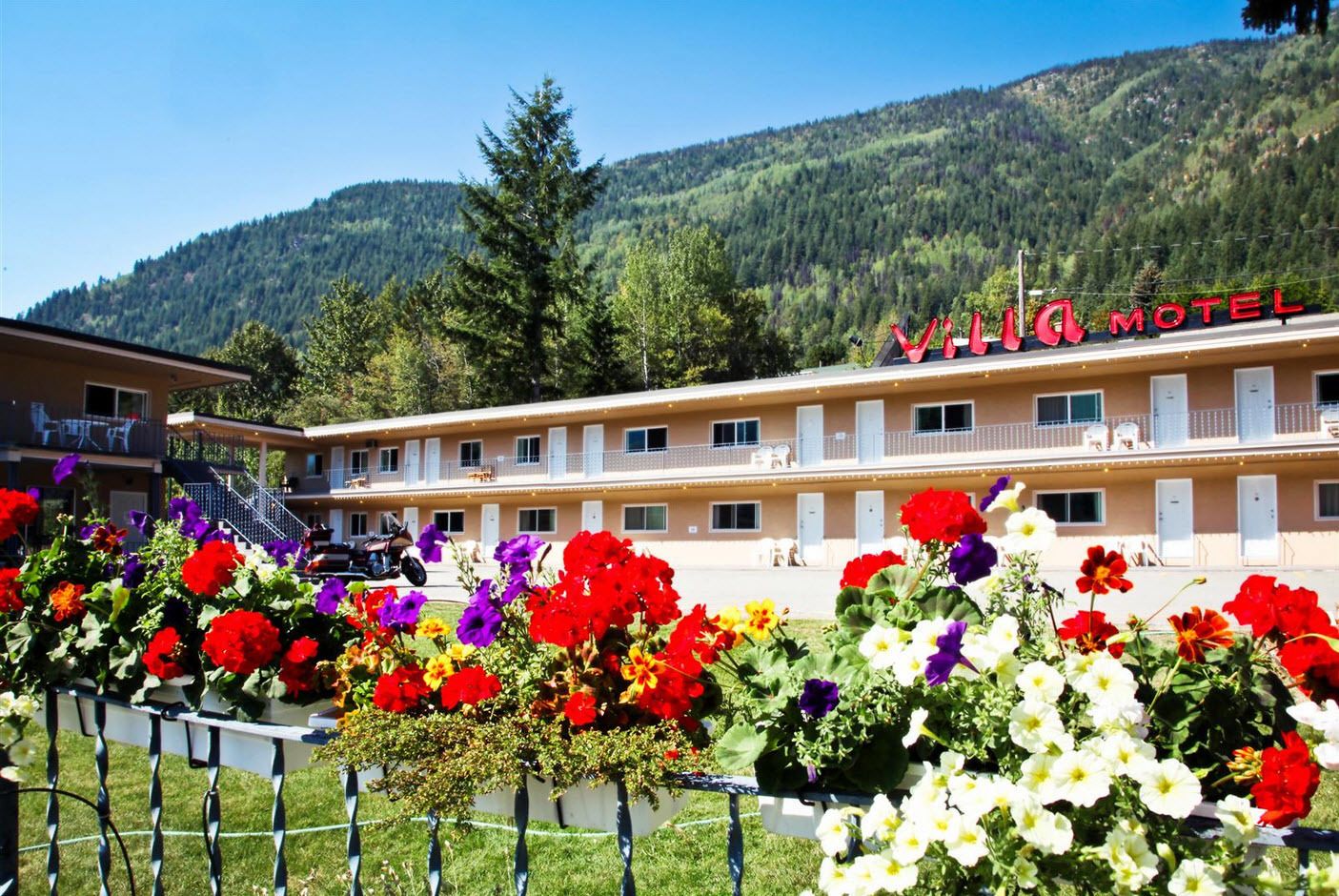 Escrivaninha, Wi-Fi de cortesia, roupa de cama