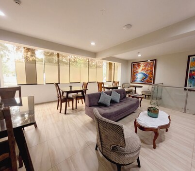 Hotel Esencia Suites