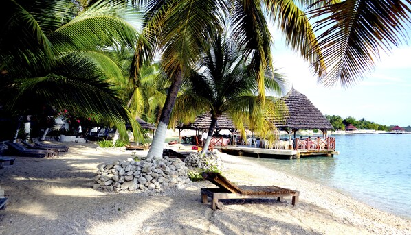 Beach/ocean view - Ouanga Bay Beach Hotel (Arcahaie)