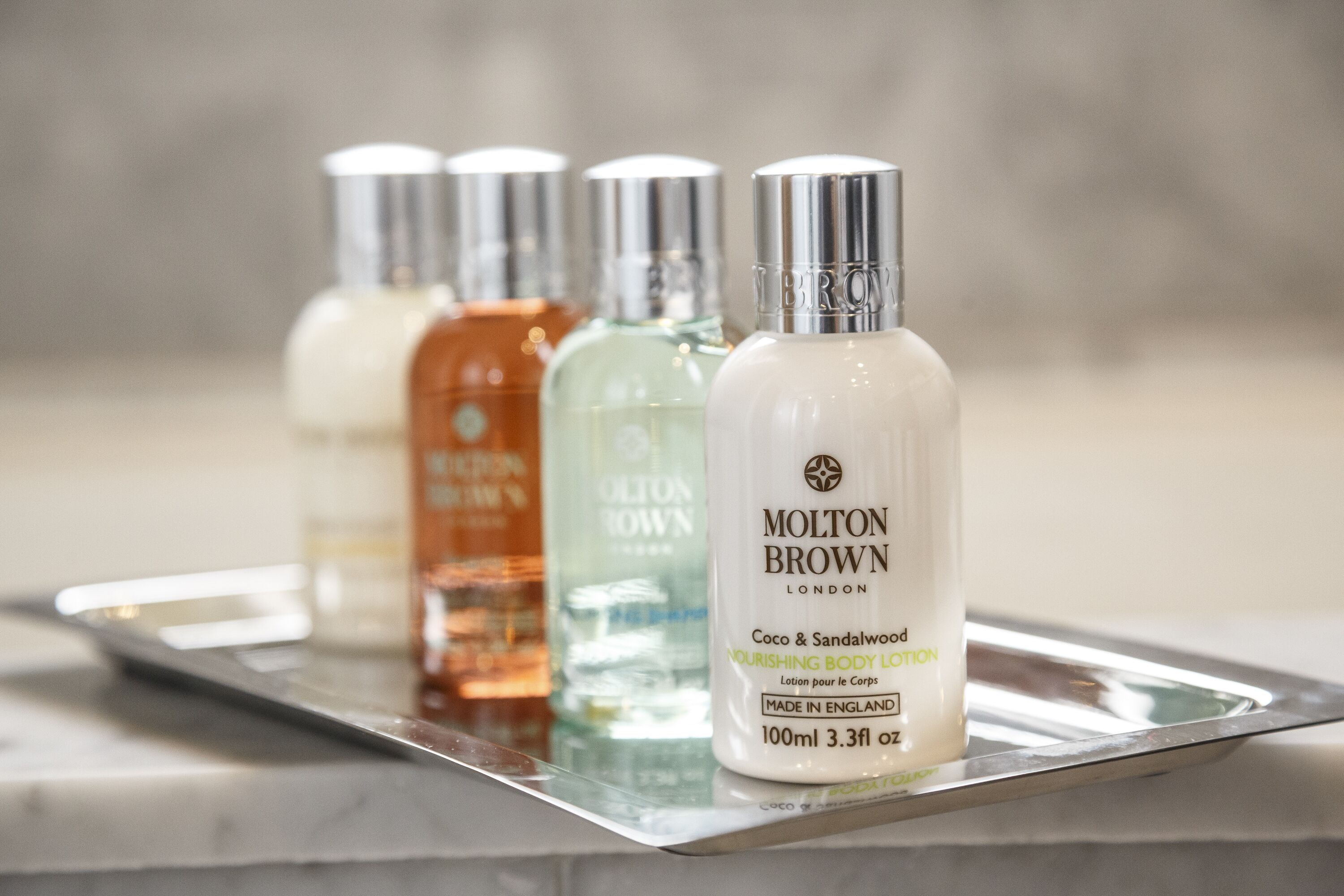 premier room, 1 king bed | 1 bedroom, egyptian cotton sheets, premium bedding, minibar