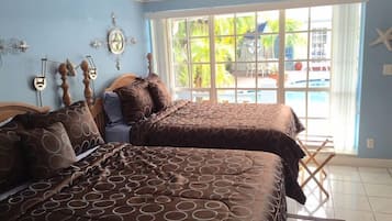 Suite, 2 lits doubles (Room 108) | 1 chambre, fer et planche à repasser, Wi-Fi gratuit, draps fournis