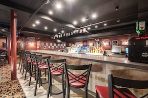 2 bars/lounges, sports bar