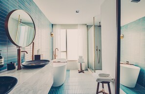 Room (Milton) | Bathroom | Designer toiletries, hair dryer, bathrobes, towels - South Congress Hotel (Austin)