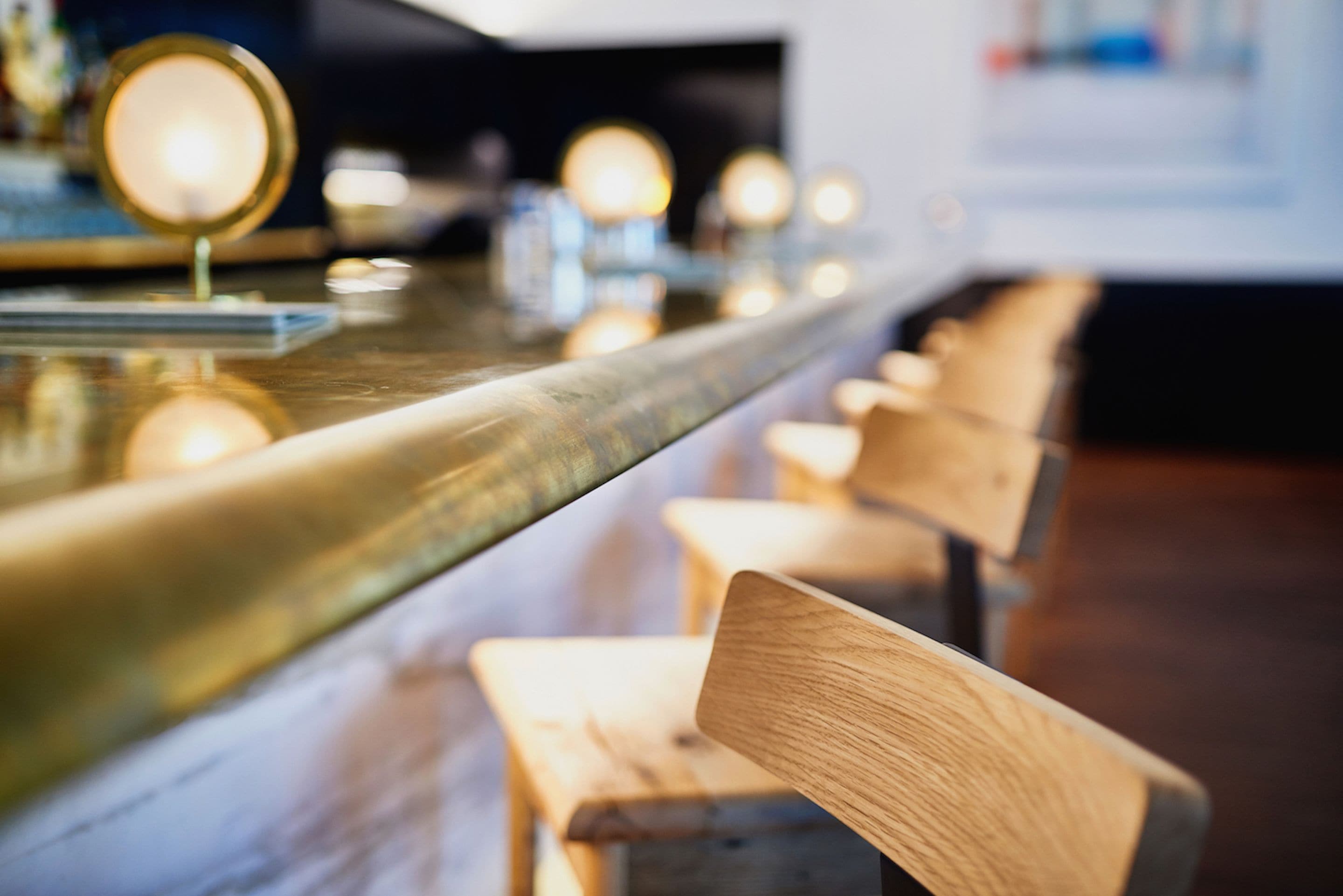 3 bars/lounges, poolside bar