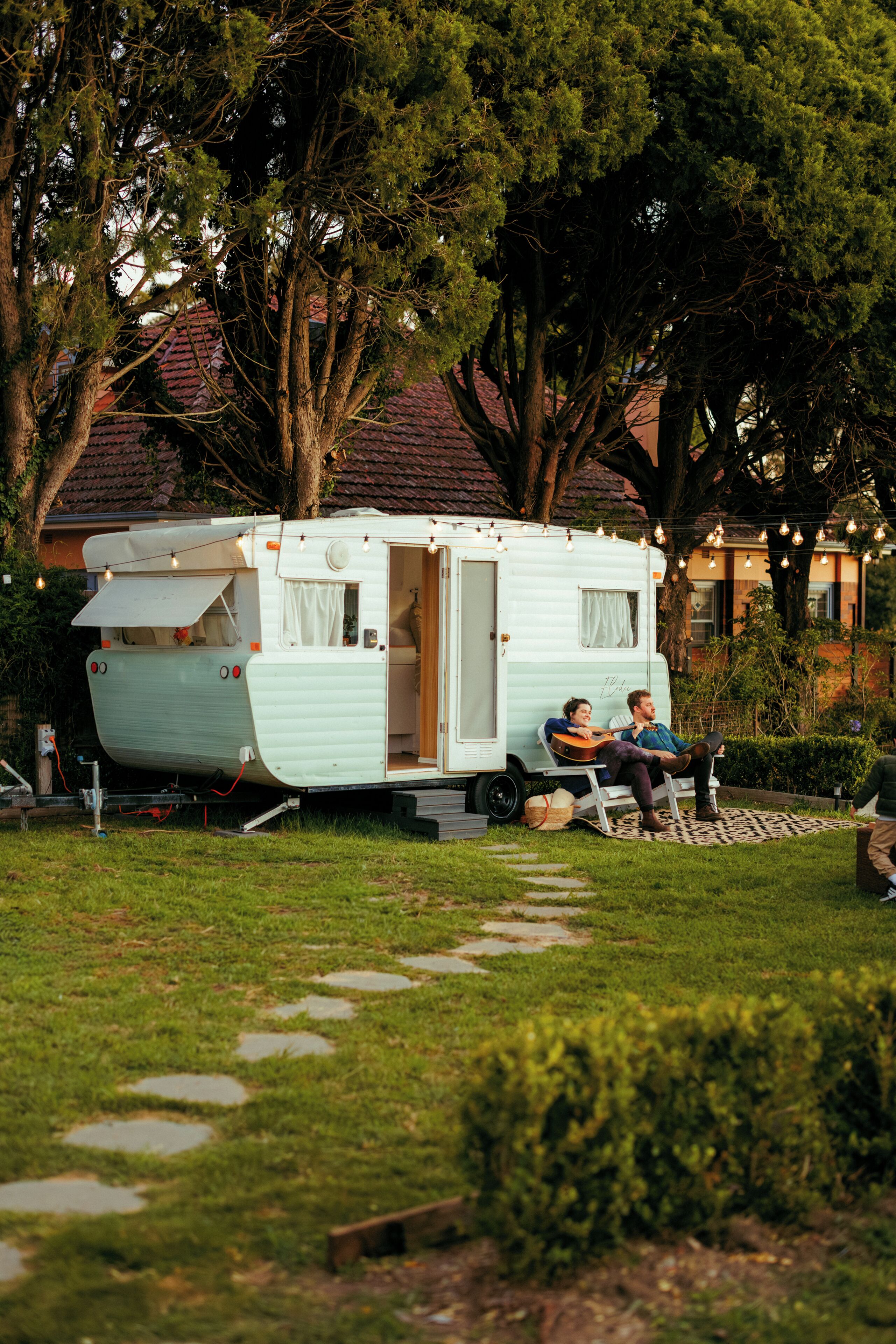 Cabin, 1 Double Bed, Courtyard View | Hypo-allergenic bedding, individually decorated, individually furnished