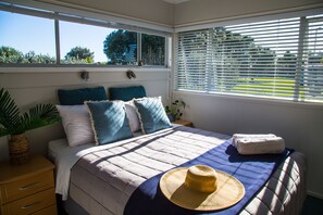 家庭村舍 | 高档床上用品、婴儿床、免费 WiFi、床单