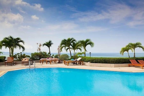 Markland Beach View