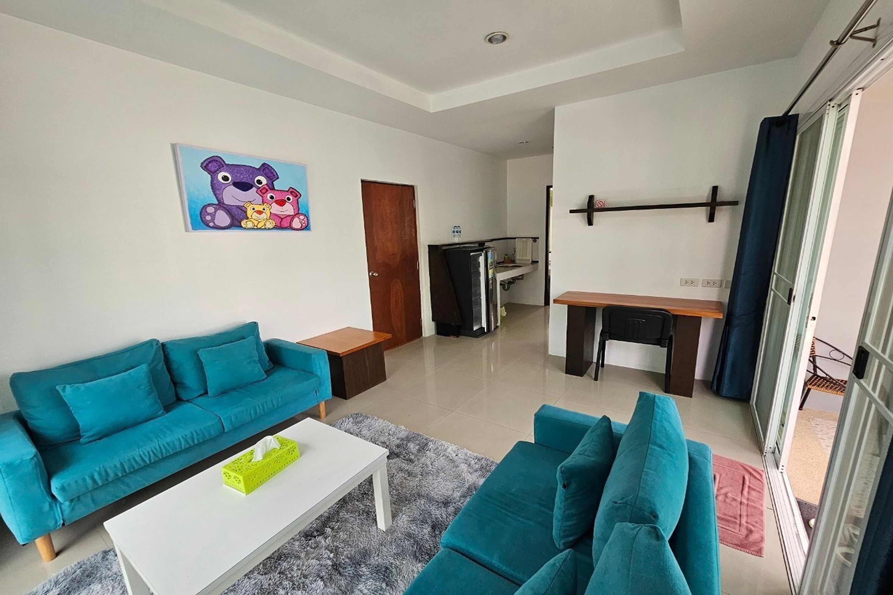 room, 2 bedrooms | living area | 32-inch lcd tv with cable channels, tv