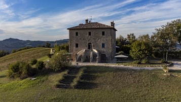 Soundproofing, free cots/infant beds, free WiFi, bed sheets