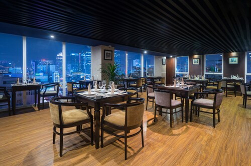 Nhat Ha Maison Hotel (formerly Nhat Ha 1 Hotel)