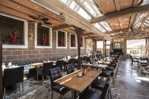 Food court - Meiser Altstadt Hotel (Dinkelsbuehl)