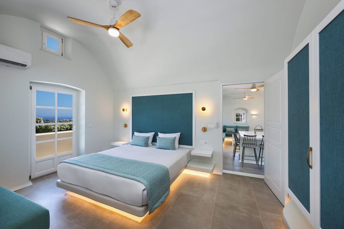 2 bedrooms, Frette Italian sheets, premium bedding, in-room safe