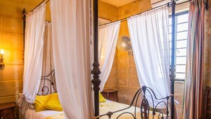 Room - Ta' Bertu Host Family Bed & Breakfast (Zurrieq)