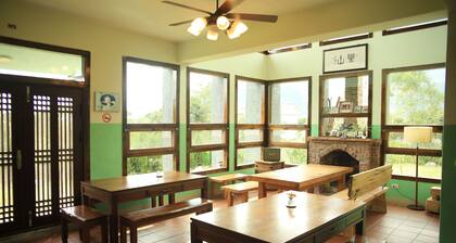 Taroko Mountain Dream Homestay B&B