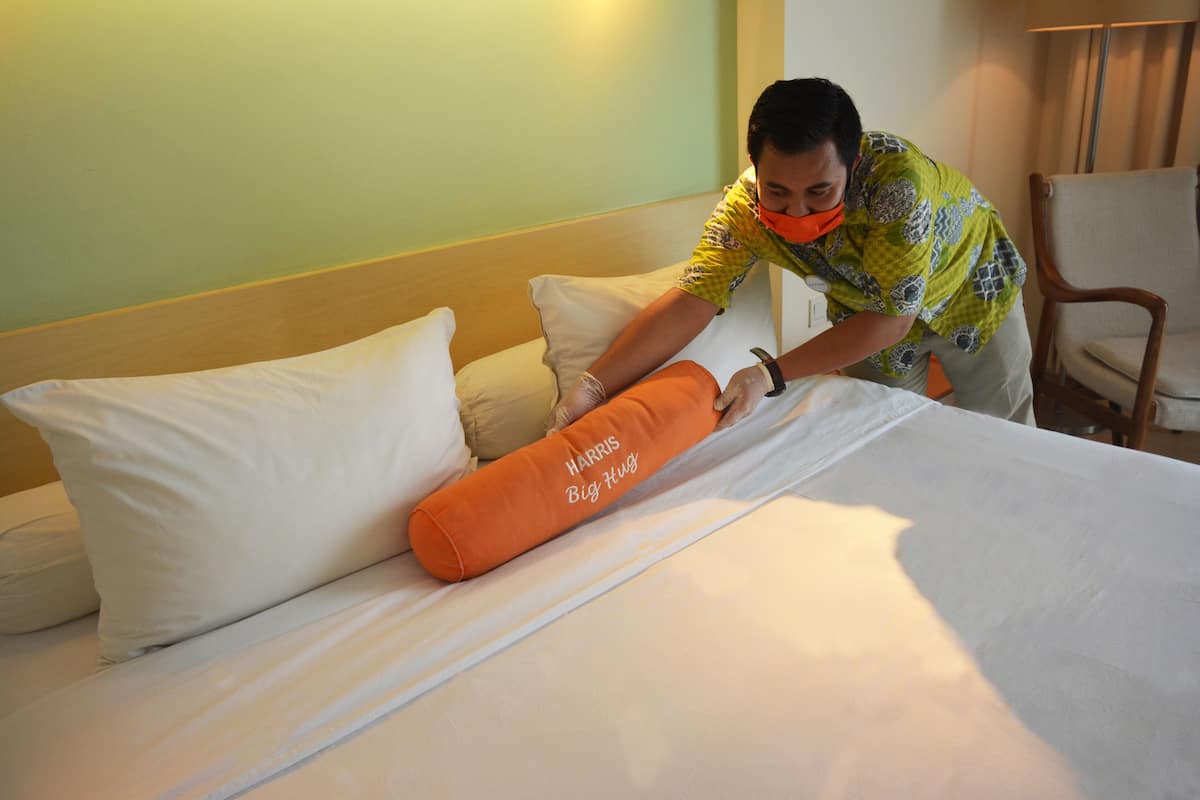 room (harris unique) | minibar, in-room safe, desk, soundproofing