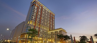 HARRIS Hotel & Conventions Bekasi