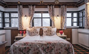 Habitación estándar | Ropa de cama de alta calidad, minibar, sistema de insonorización