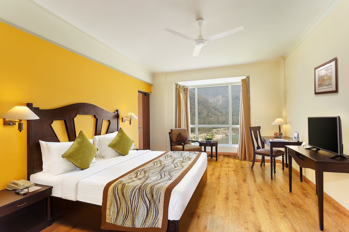 Two Bedroom Standard Apartment (Ganges View) | View from room